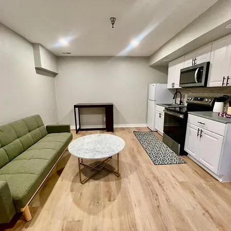 Aksarben Modern 1Bed Ground Level With Parking Apartment Omaha Exterior photo